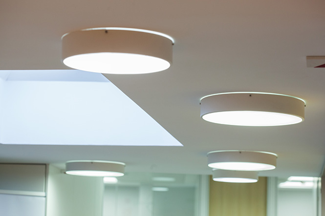  Soluciones de iluminación Ditalight para edificios y oficinas ejemplo 15